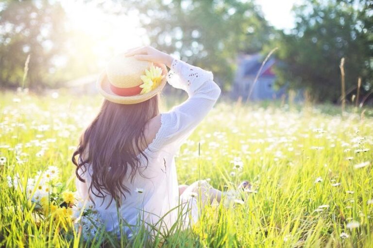 Hat - woman, field, sunlight