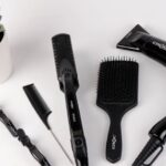 Beauty Tools - black hair brush