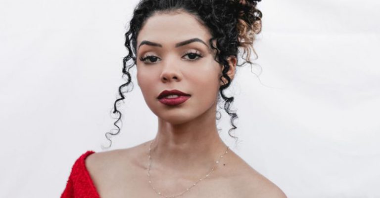 Off-duty Look - Woman in Red Off-shoulder Top