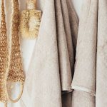 Sustainable DIY - Set of body care tools with towels on hanger