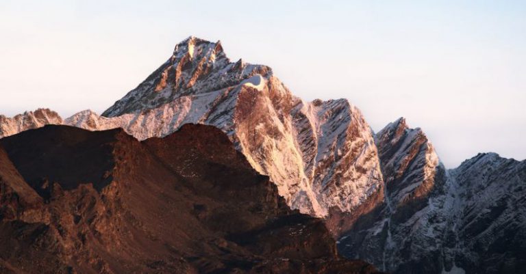 Hidden Gems Europe - "Frozen Castle"